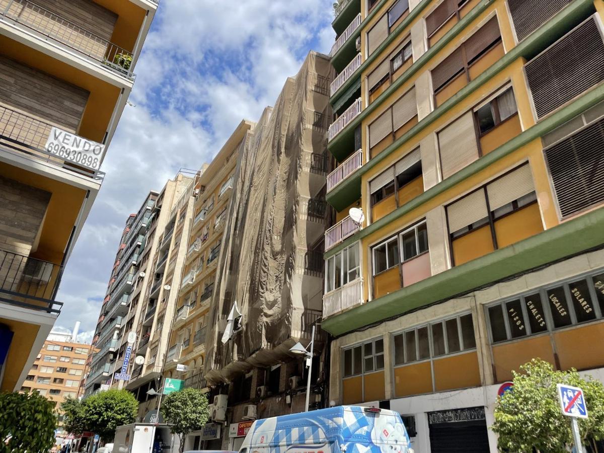 Cozy San Cristobal Apartment In Heart Of Alicante Extérieur photo