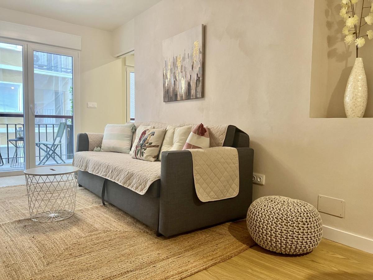 Cozy San Cristobal Apartment In Heart Of Alicante Extérieur photo